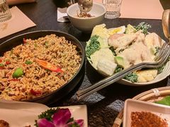 -来龙里 精致 东南亚餐室(万象城店)
