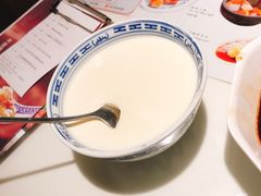 -新大咀港式茶餐厅(宝山万达店)