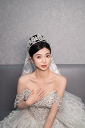 -欣薇婚纱(新源乐汇城店)