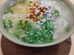 -亮亮拉面(师范路店)
