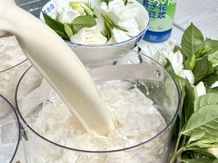-李与白包子铺(桐梓林店)