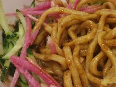 -黑八私房老北京炸酱面