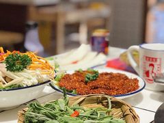 -喜悦小串丹东小黄牛海鲜烧烤大排档(民主广场店)