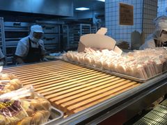 -鲍师傅糕点(江苏路店)