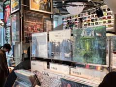 -黑胶星球(华发中城商都店)