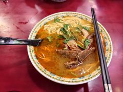 -金杨拉面王小吃面馆·牛三宝面·红烧牛肉粉