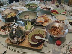 -海派美食·家宴海鲜青岛菜·石锅鲽鱼头(东方城店)