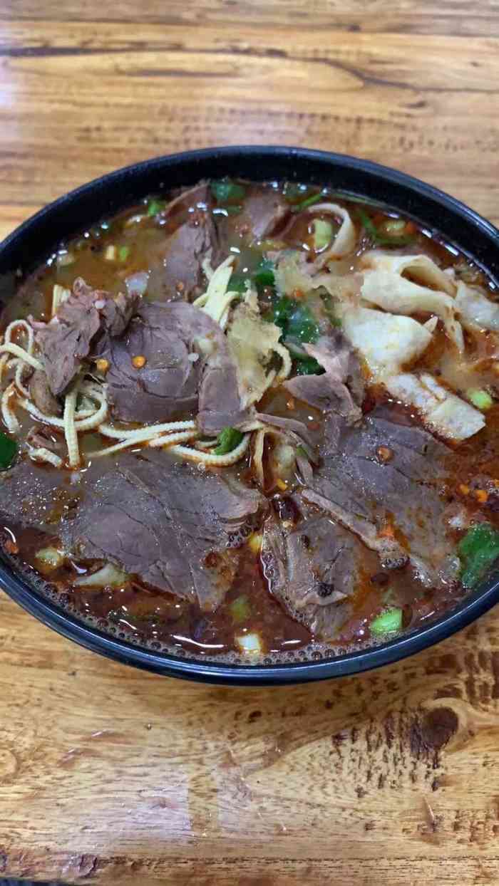 华山路小碗驴肉汤(长春路店)