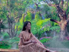 -Chom Cafe and Restaurant