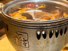-雍和会海鲜姿造自助(湖东路店)