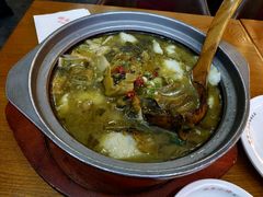 -周鱼小馆石锅酸菜鱼(活力汇店)