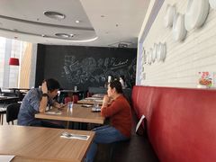 -必胜客(华南摩尔店)