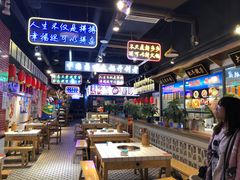 -卤校长老火锅(绿地468店)