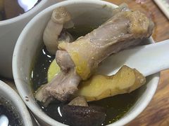 -广达眼镜炖罐(广达店)