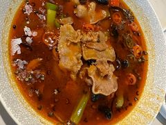 -潮界(LU·ONE凯德晶萃广场店)