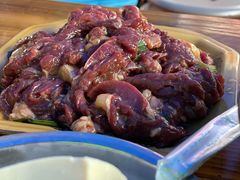 -黄利砖万峰林布依特色酸笋牛肉馆