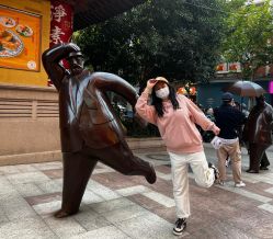 -Hair Co.一间沙龙