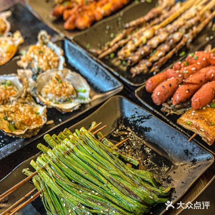 三亚美食｜来三亚旅游必吃的海边平价烧烤🦪