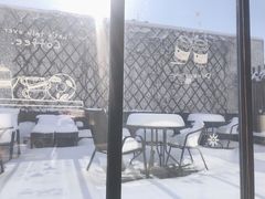 -新沙洞咖啡(泉乐坊店)