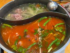 招牌红酸汤（锅底）-苗阿哥