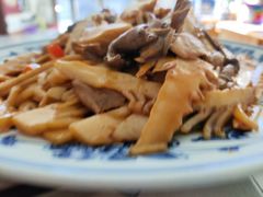-天天向上素食餐厅(五台山店)