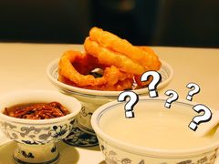 豆汁焦圈儿-四季民福烤鸭店(外滩外白渡桥店)