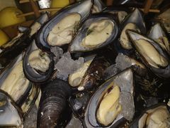 -月色西餐厅·海鲜刺身·烧烤(科学城保利郡雅酒店)