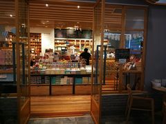 -猫的天空之城概念书店(印象城购物中心店)