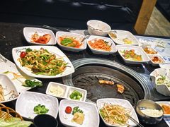 -青松馆韩国料理(香港中路佳世客店)