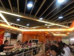 -呷哺呷哺(世贸.工三店)