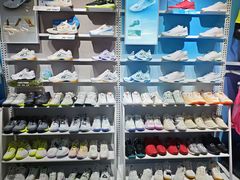 -五环Outlets(高新工厂店)