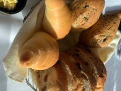 -马克西姆俄罗斯餐厅(通亚街店)