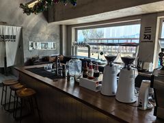 -三勾JJJ Burger&Coffee(梅溪湖店)