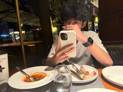 -MONICH牛排融合餐厅(和义大道购物中心店)