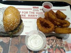 -The Habit Burger Grill 哈比特汉堡(爱琴海店)