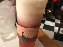 -奈雪的茶(市百一店)