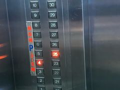 -百邦苹果官方授权维修(好世界商场店)