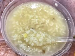 -蓝精灵饺子店