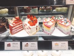 -罗森尼娜(德思勤店)