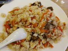 -维吾尔餐厅(宜山路店)