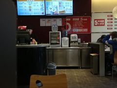 -南城香·饭香串香馄饨香(青年路店)