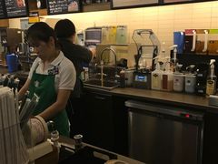 -星巴克(古美路店)