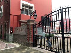 -青岛大学路小学