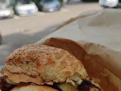 鸡扒芝士蛋菠萝包-颓记茶餐厅(美景总店)