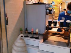 -全家便利店(杭州龙翔桥地铁站店)