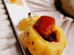 金瓜红烧肉扣鲜鲍-不贰小院(余姚多元文化创意园店)