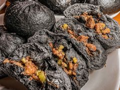 -李与白包子铺(桐梓林店)