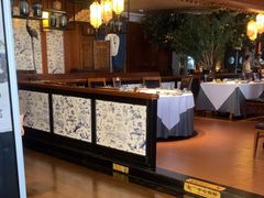 -八府香鸭·啫啫煲(华山路店)