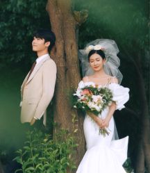 -喜爱高定婚纱摄影