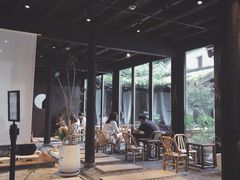 大堂-Metal hands·铁手咖啡